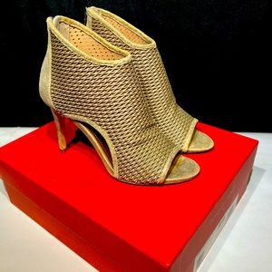 Leather Open toe heels size 6.5